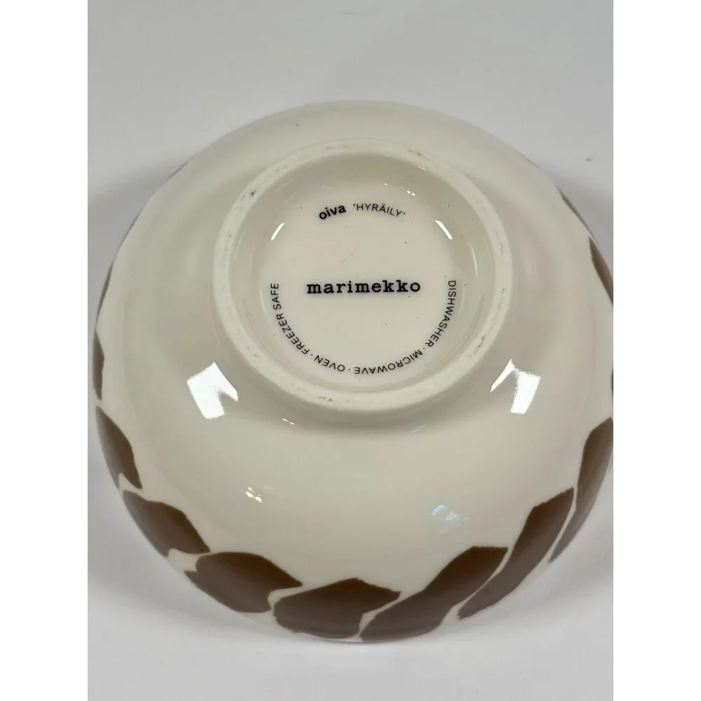 Marimekko Oiva Hyraily Bowl White Stoneware 4 1/2